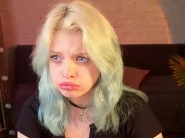 Stream thumbnail clown_princess
