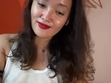 Stream thumbnail coraliecacal