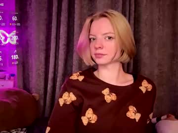 Stream thumbnail cristinekondo