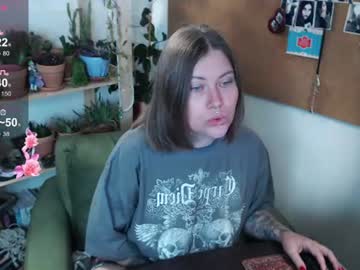 Stream thumbnail cuddlieschris