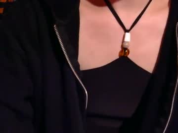 Stream thumbnail cum4angela