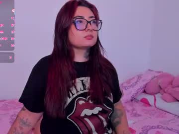 Stream thumbnail curvybaddie