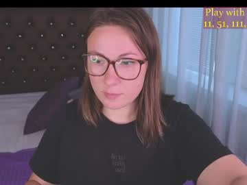 Stream thumbnail cute_darina