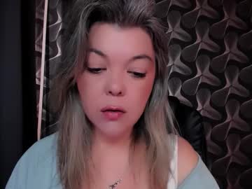 Stream thumbnail cyberdomme