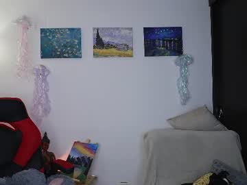 Stream thumbnail dannielle_