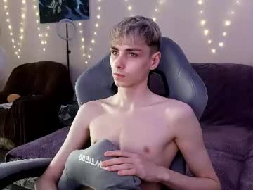 Stream thumbnail danny_fox888