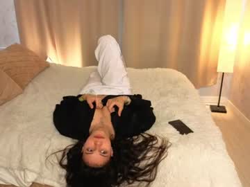 Stream thumbnail daphineskarda