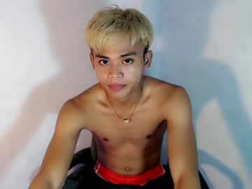 Stream thumbnail dark_babe