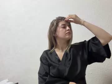 Stream thumbnail darkcherry444