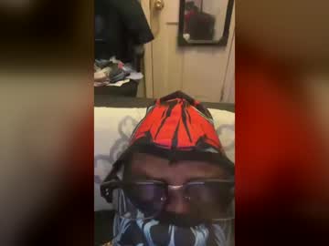 Stream thumbnail darkhandsome111