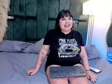 Stream thumbnail deborathompson