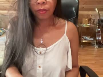 Stream thumbnail devinebabe14