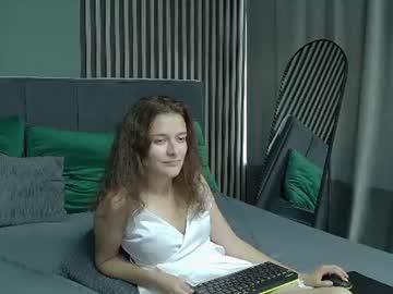 Stream thumbnail doveholie