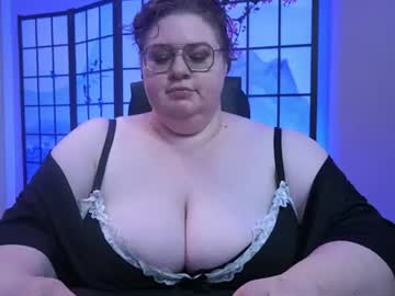 Stream thumbnail drivethruchloe