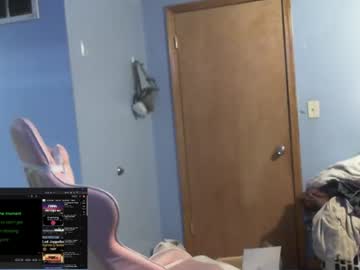 Stream thumbnail e_kitty_rachel