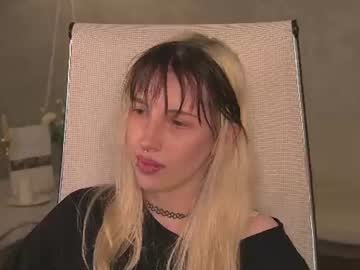 Stream thumbnail eevamarie