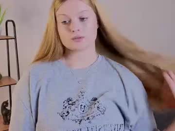 Stream thumbnail elenapriestley