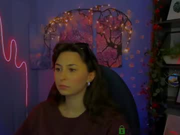 Stream thumbnail elina_cloud