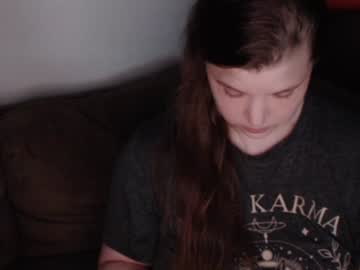 Stream thumbnail elinareign