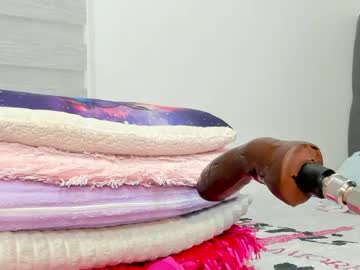 Stream thumbnail elizabeth_18_
