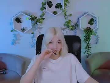 Stream thumbnail elizabeth_dornan