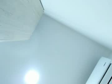 Stream thumbnail elizabethrios_
