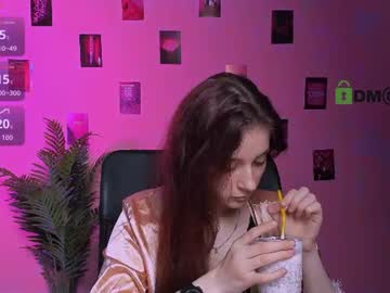 Stream thumbnail ella_miracle