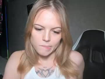 Stream thumbnail elsa_casta
