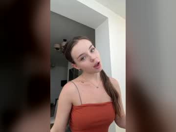 Stream thumbnail emilliamils