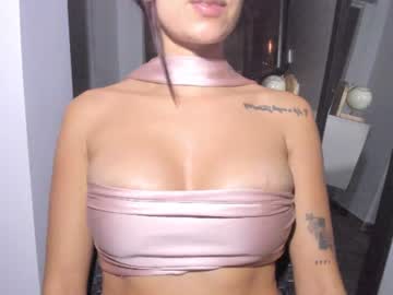 Stream thumbnail emillyhils1