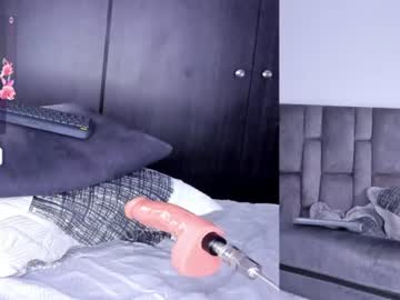 Stream thumbnail emily___fox