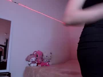 Stream thumbnail emily_bloss0m