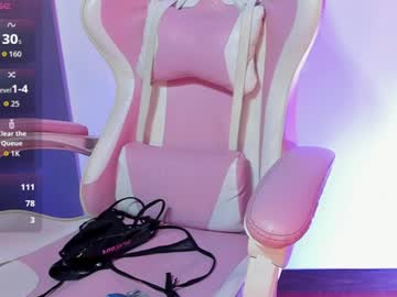 Stream thumbnail emma_ayala