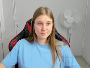 Stream thumbnail emma_sweettyy