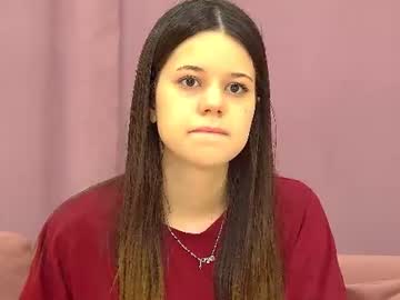 Stream thumbnail emmalandau