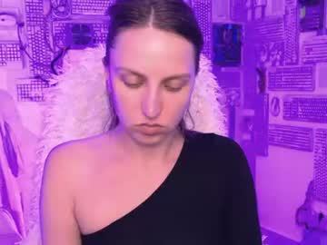Stream thumbnail erinwise