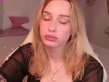Stream thumbnail eva_mitchell