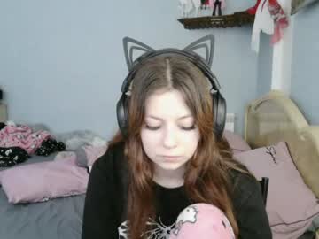 Stream thumbnail evelinamercer