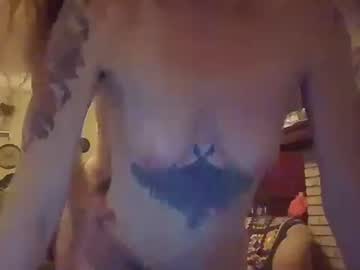 Stream thumbnail eviethorne