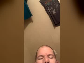 Stream thumbnail fall_down_daddy_com