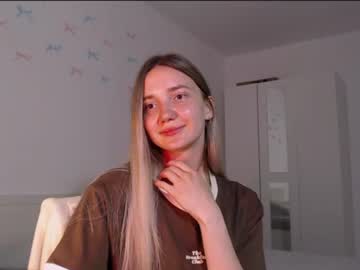 Stream thumbnail fireflies_fly_