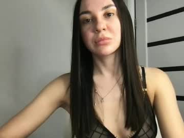Stream thumbnail foxyshy_x