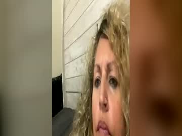 Stream thumbnail freakywhitegirl696