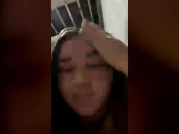 Stream thumbnail fuckingmaxhinee0504