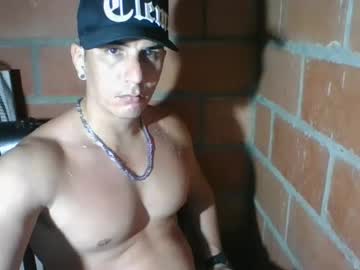 Stream thumbnail gattitosexy_95