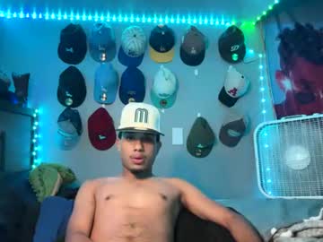 Stream thumbnail gayange385023