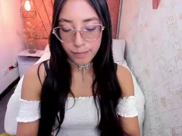 Stream thumbnail gia_evans__