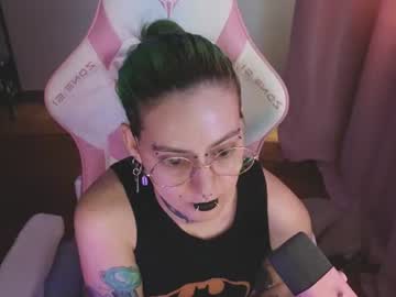 Stream thumbnail ginger_stay