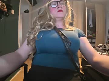Stream thumbnail girlyjoey