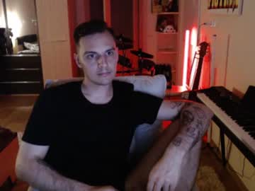 Stream thumbnail gldnec